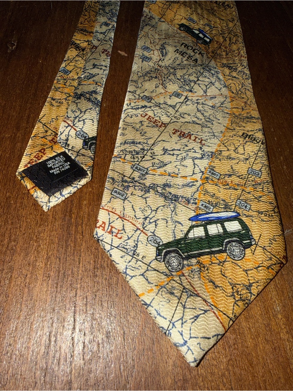 Keep Map-Print Silk Tie with Green SUV Motif